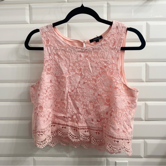 Ambiance Tops - Ambiance Women’s Light Pink Cropped Lace Sleeveless Top with Scalloped Hem